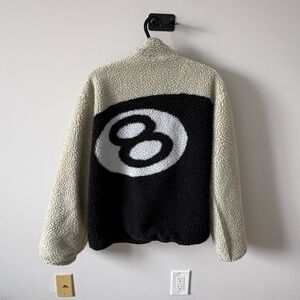 Black & Cream 8 ball flees